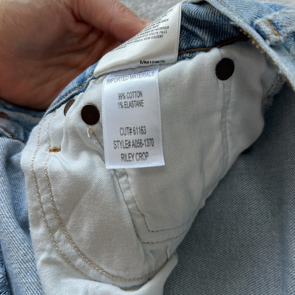 Agolde Riley Crop  size 28 - Picture 6 of 8